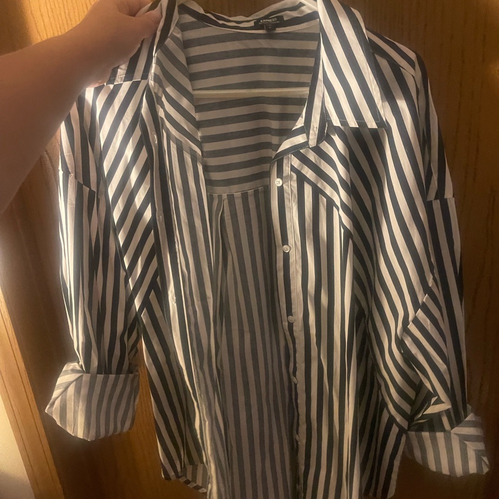 Express black and white button down